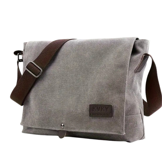 Minimalist Messenger Bag | CHICAGO